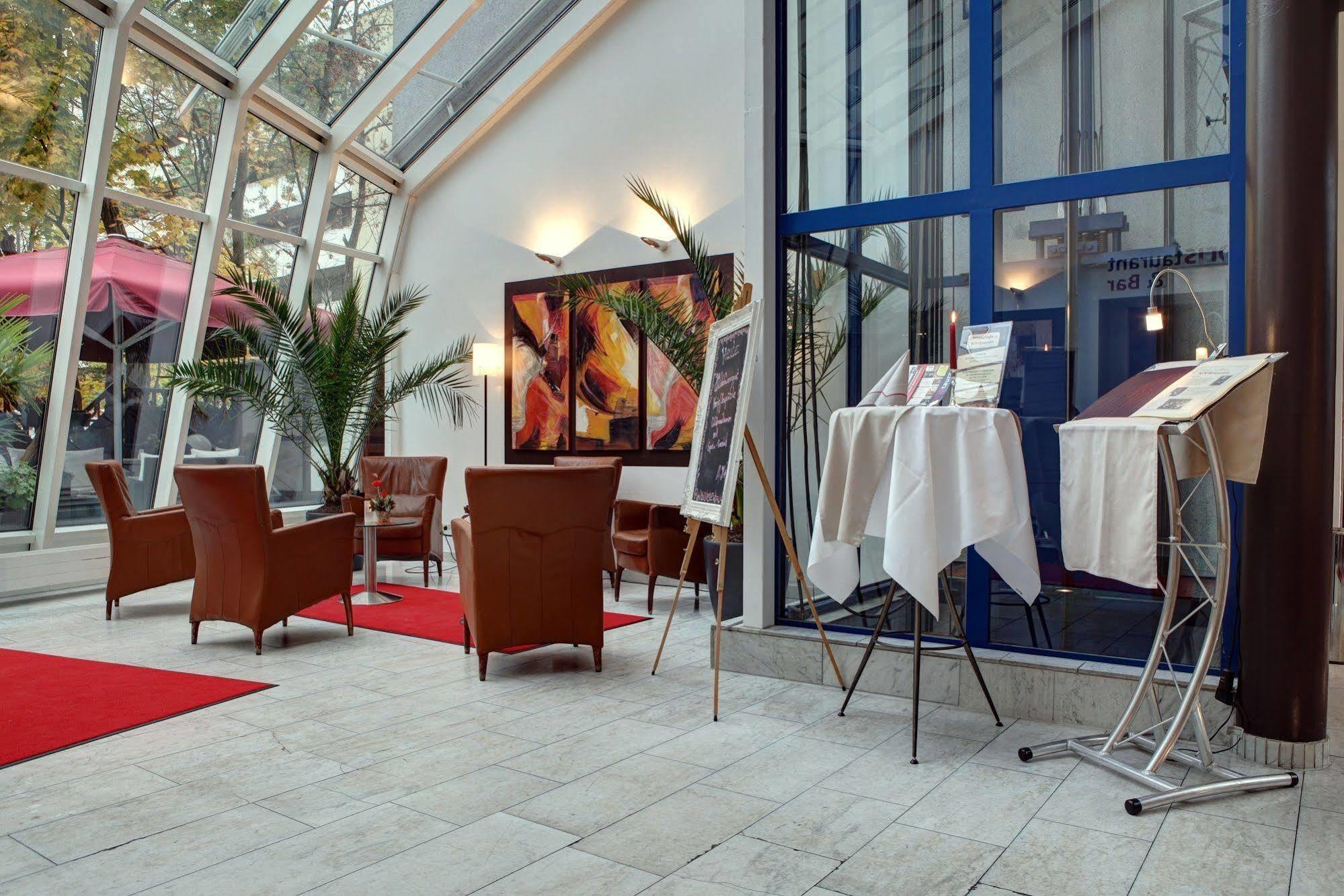 Centro Hotel Nurnberg Kültér fotó